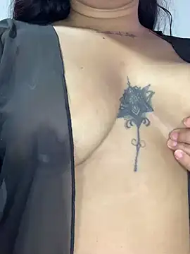 valeskaxx stripchat live cam model