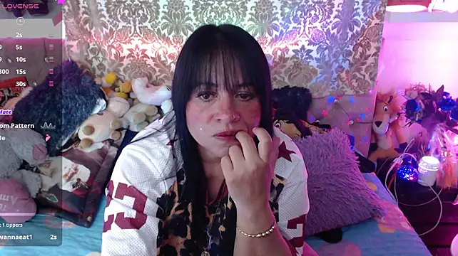martina_bk stripchat live cam model