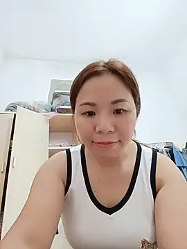 Xia-feng stripchat live cam model