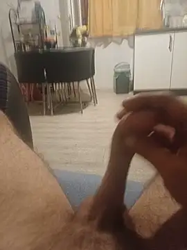 Freesomeguy stripchat live cam model