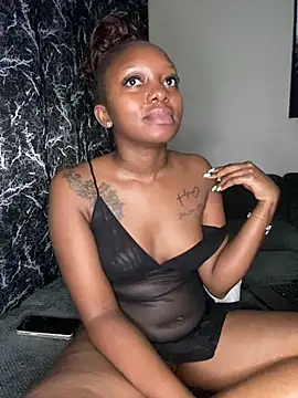 Black_amber_xx stripchat live cam model