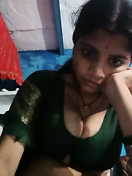 Nisha_Cute stripchat live cam model