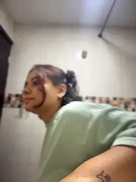 Ema_kraus stripchat live cam model