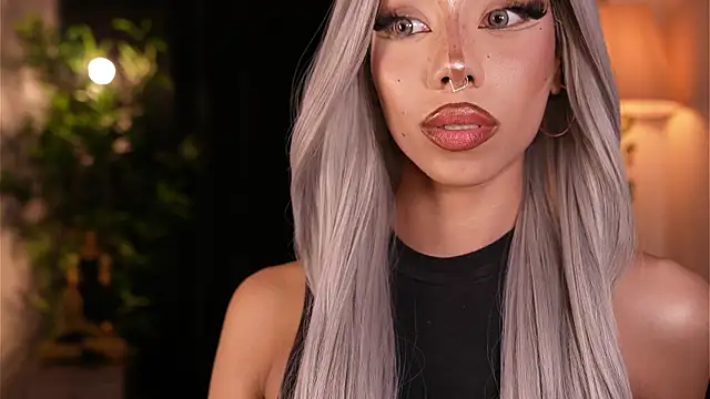 soidai_miiu stripchat live cam model