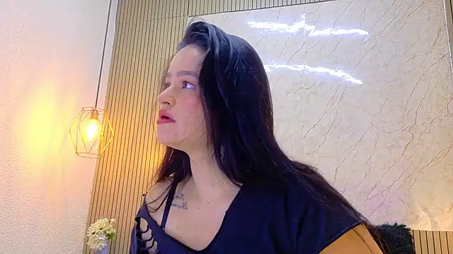 Jennifer_Vega1 stripchat live cam model