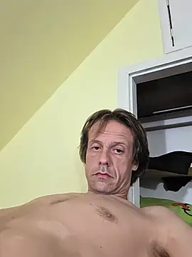 Danny543267 stripchat live cam model