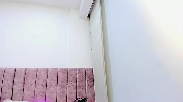 Zoe_Evaanss_ stripchat live cam model