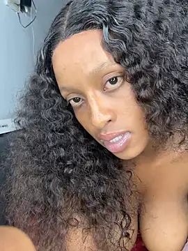 Teddy04xxx stripchat live cam model