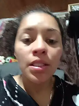 Estrella2001 stripchat live cam model