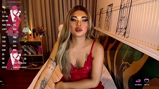 Reika_Wakumi stripchat live cam model