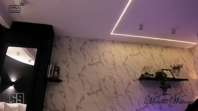 MelanieWilliams stripchat live cam model