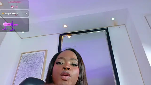 KAROL-SCOTT stripchat live cam model