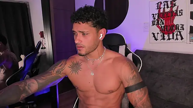 Alessandro_Vanni stripchat live cam model