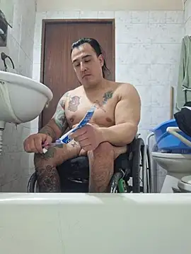 Rueditasss stripchat live cam model