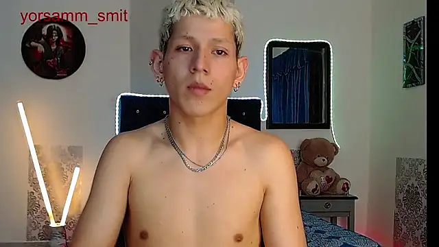 yorsamm_smit stripchat live cam model