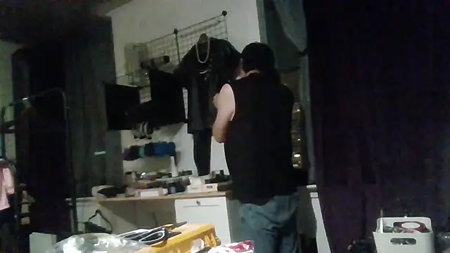 mikey-s-cort stripchat live cam model