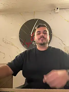 LatinBearX stripchat live cam model