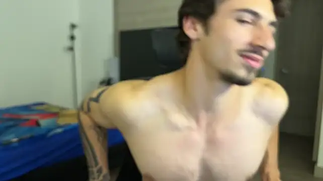 David_Brown18 stripchat live cam model
