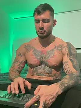 DimitriSullivan_ stripchat live cam model