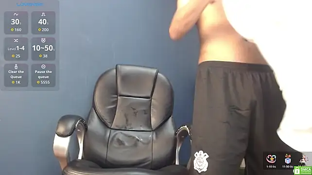 markbowie stripchat live cam model