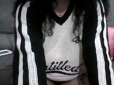 StarOrdinaria stripchat live cam model
