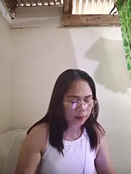 erma_joy stripchat live cam model