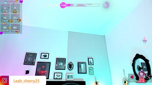 Leah_cherry stripchat live cam model