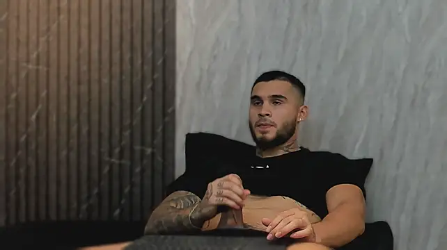 thesituationsj stripchat live cam model