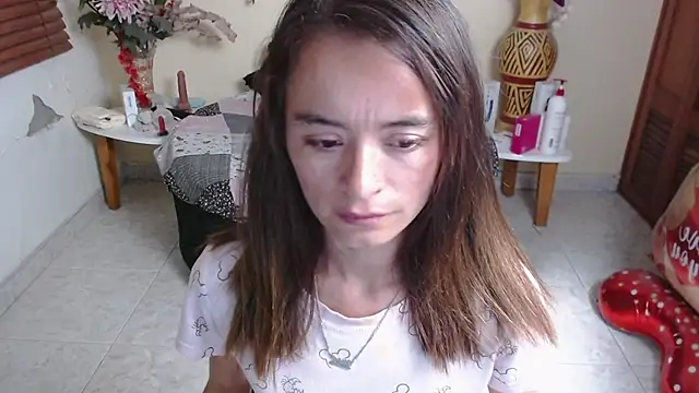 NicoleSantana stripchat live cam model