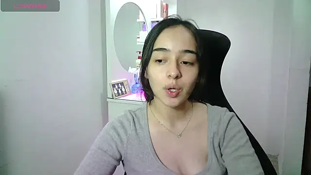 aineangeel stripchat live cam model