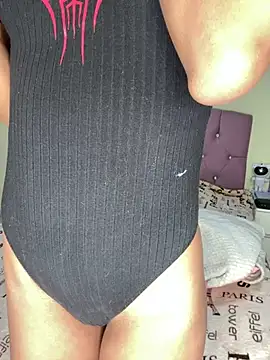 zoe_storm stripchat live cam model