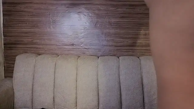saorisworld stripchat live cam model