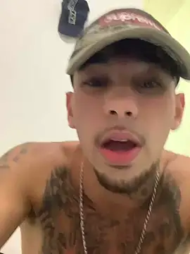dovapo777 stripchat live cam model