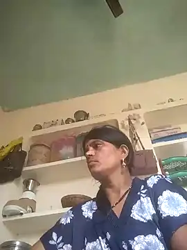 Madhuri56 stripchat live cam model