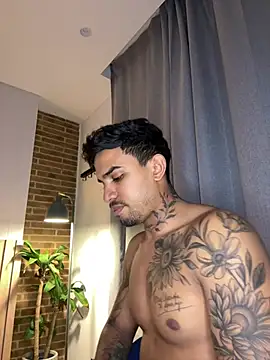 floriamANDjazmin stripchat live cam model
