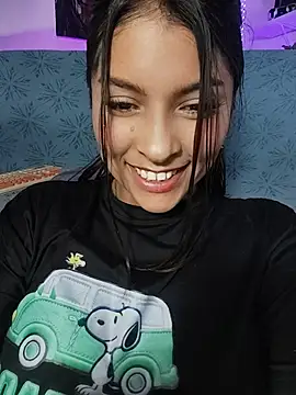 Fox_Roxxan stripchat live cam model