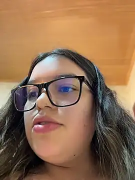 Aphrill stripchat live cam model