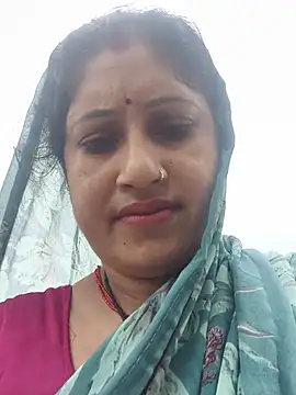 Rayal_bhabi stripchat live cam model