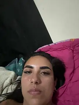 Damnhot26 stripchat live cam model
