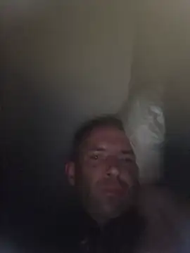 SingingTrunks stripchat live cam model