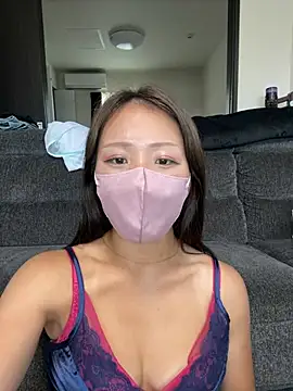 RAN_chan_ stripchat live cam model