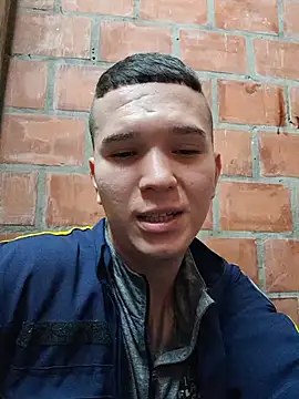 Mikedotow stripchat live cam model