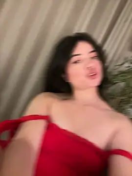 missani stripchat live cam model