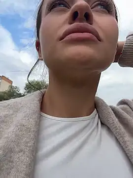 AngelinaTeller stripchat live cam model