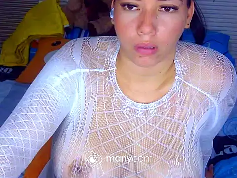 keisy_martinez stripchat live cam model