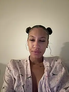 xxxaddy stripchat live cam model