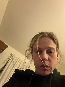 lusciouslinds stripchat live cam model