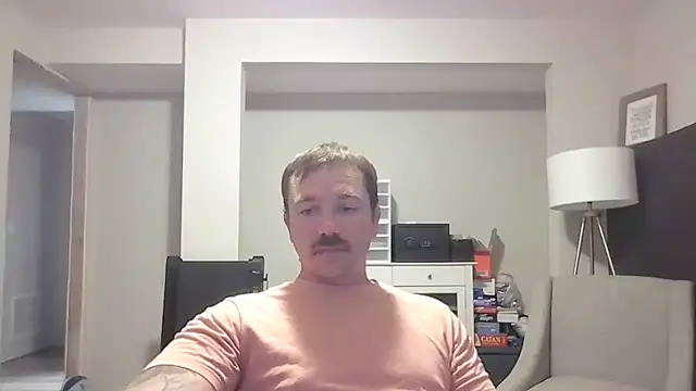 BlueEyedStudX stripchat live cam model