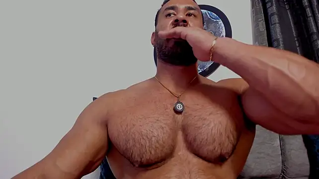 curt_xxx stripchat live cam model
