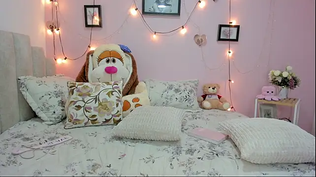 emilyharrix stripchat live cam model
